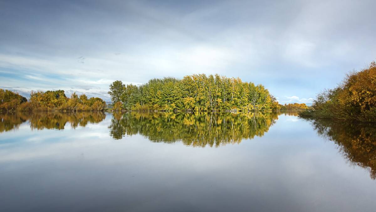 Molonglo River: Explore the Captivating Journey of Historical Figures ...